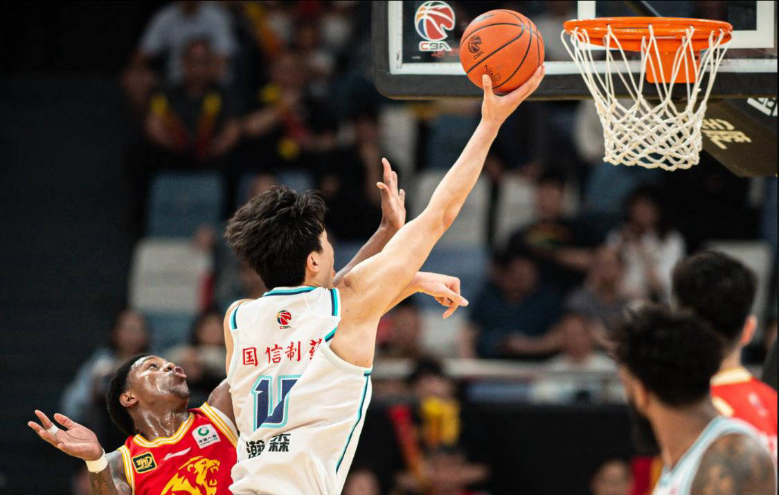 CBA新(xīn)规划引争議(yì)，媒体人(rén)呼(hū)吁完善发展联赛