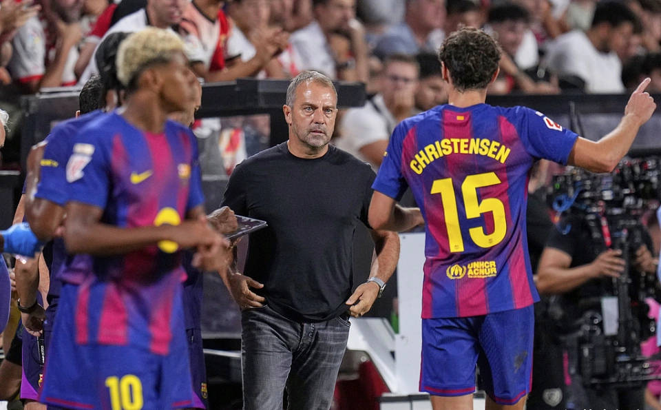 克里斯滕森合同即将到期，巴萨应该延长合同吗？