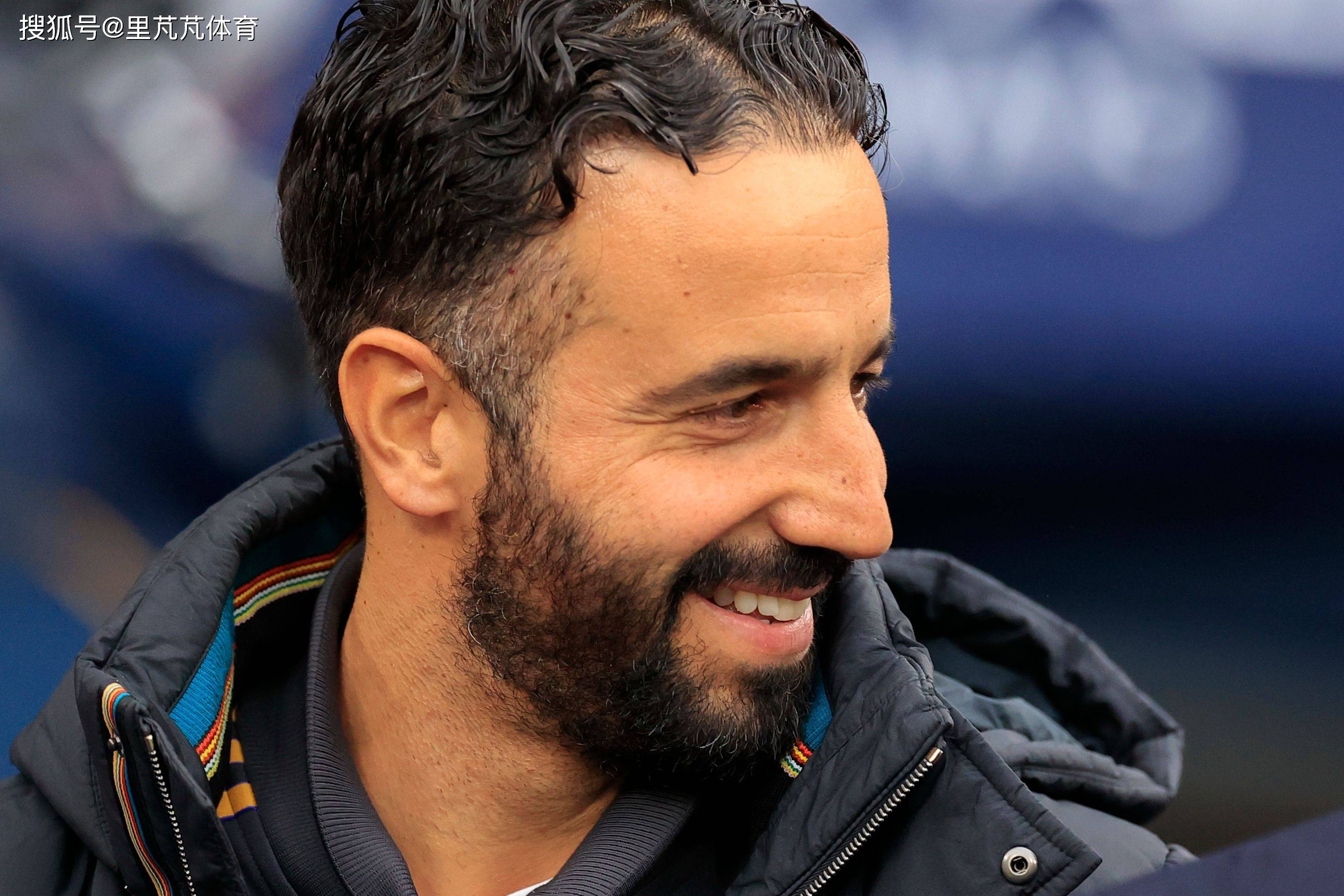 一日英超动向：哈兰德进球效率太恐怖，布莱顿少帅“毒奶”阿莫林