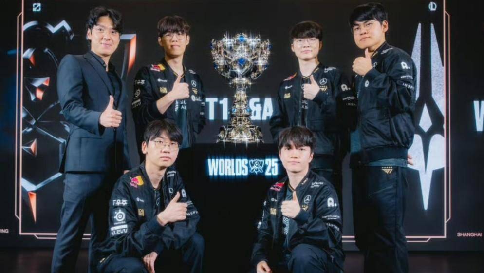 T1王朝基石动摇！FMVP射手Gumayusi离队，LPL迎来狙击Faker最佳时机