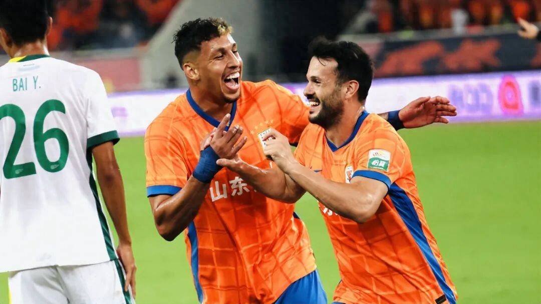 泰山複(fù)仇夜！格鲁吉亚球(qiú)王22球(qiú)叫板奥斯卡，主场誓雪2-3之耻