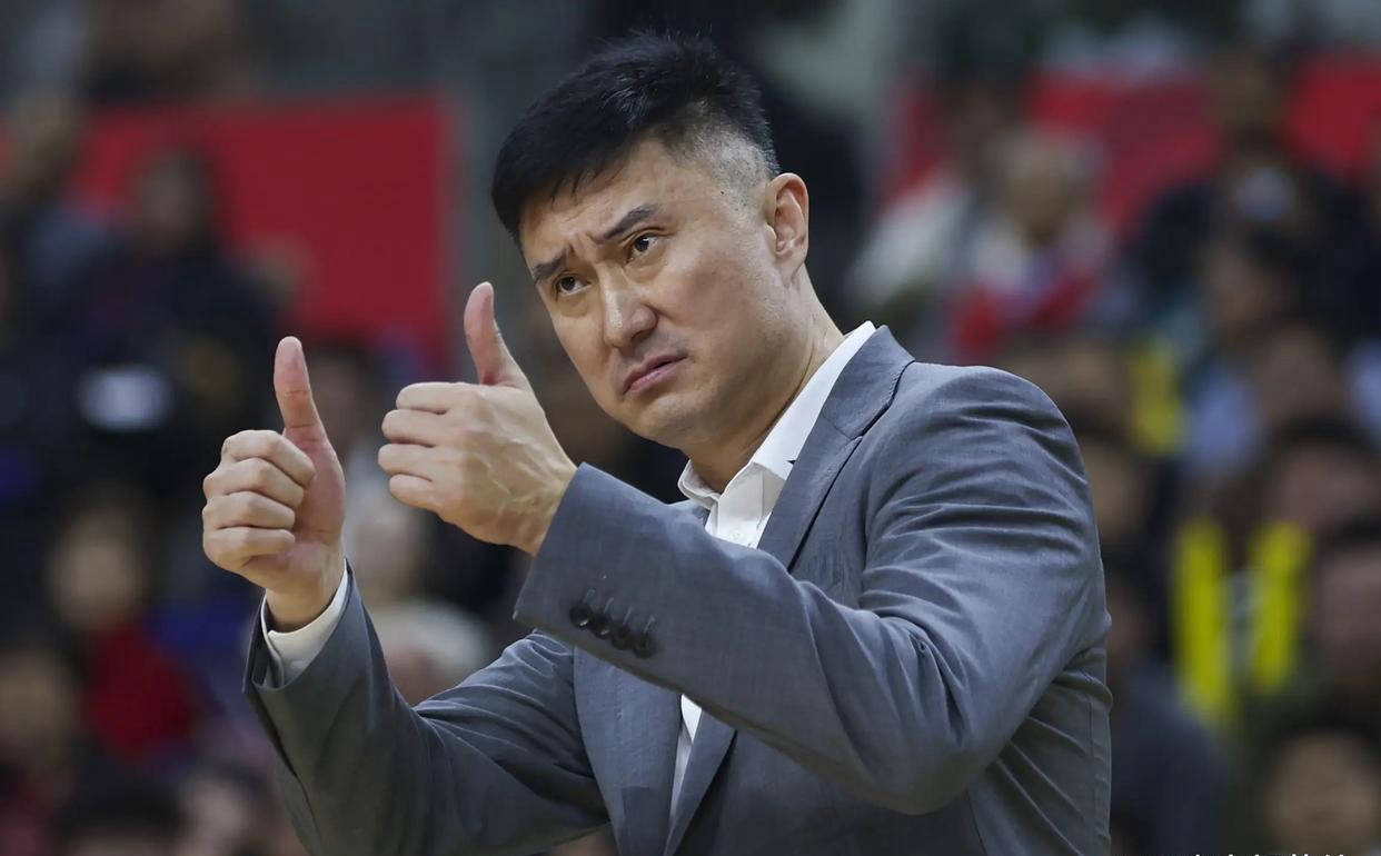 CBA裁判报告制度全面恢复，广东男篮连续两轮比赛均触发裁判报告