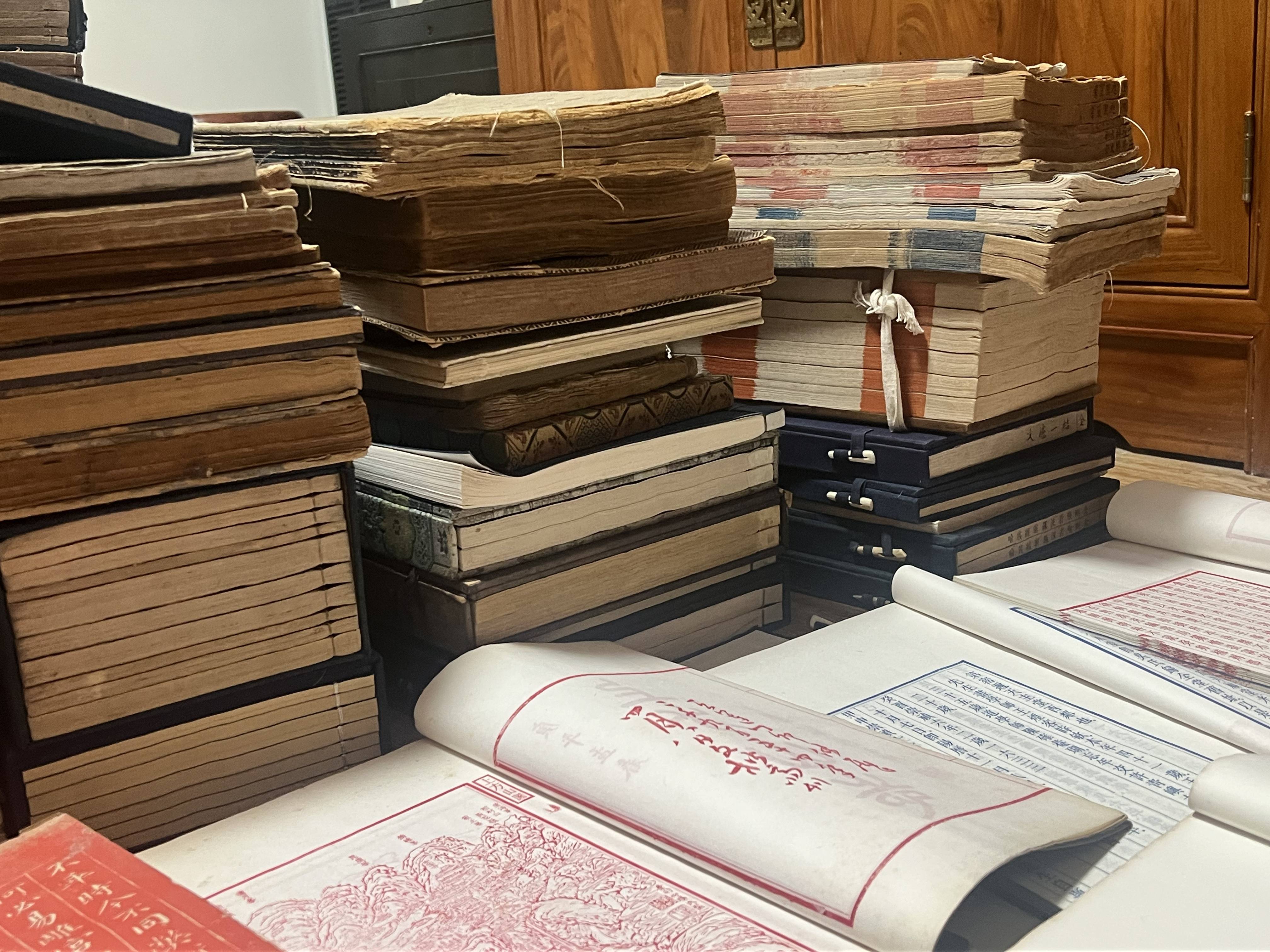 不懂明清书籍价值怎么卖不被坑？丰宝斋免费讲版本 + 行情公示避陷阱