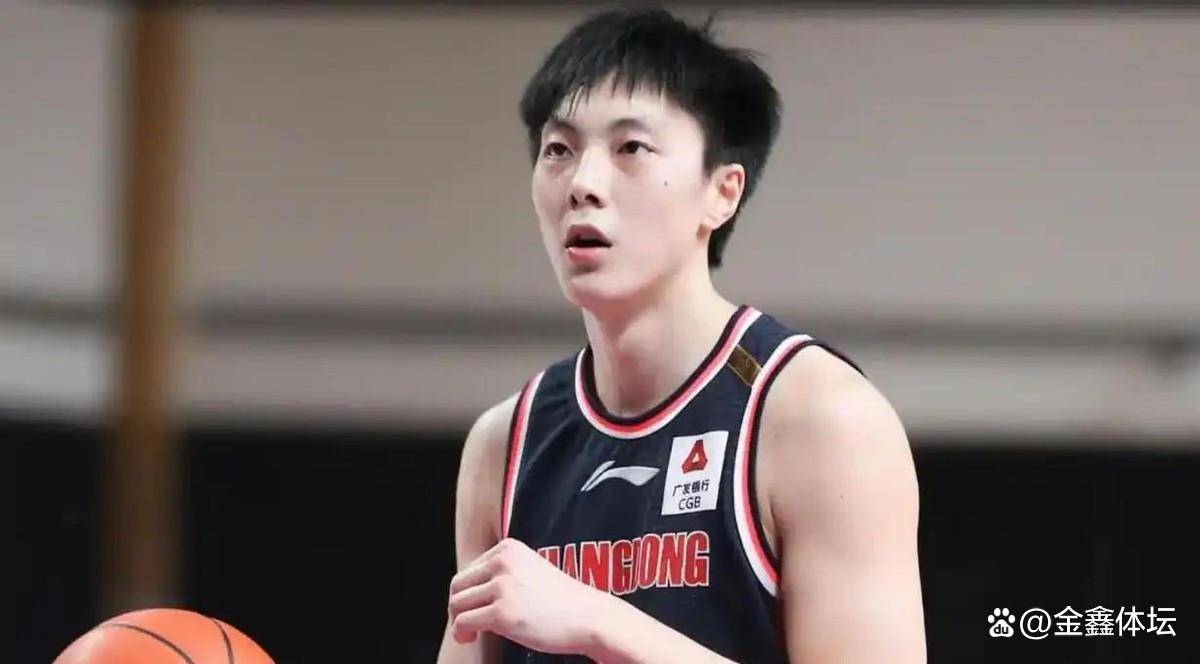 场均9分三分23%！广东赢球反暴露危机、胡明轩伤退才是连胜关键？