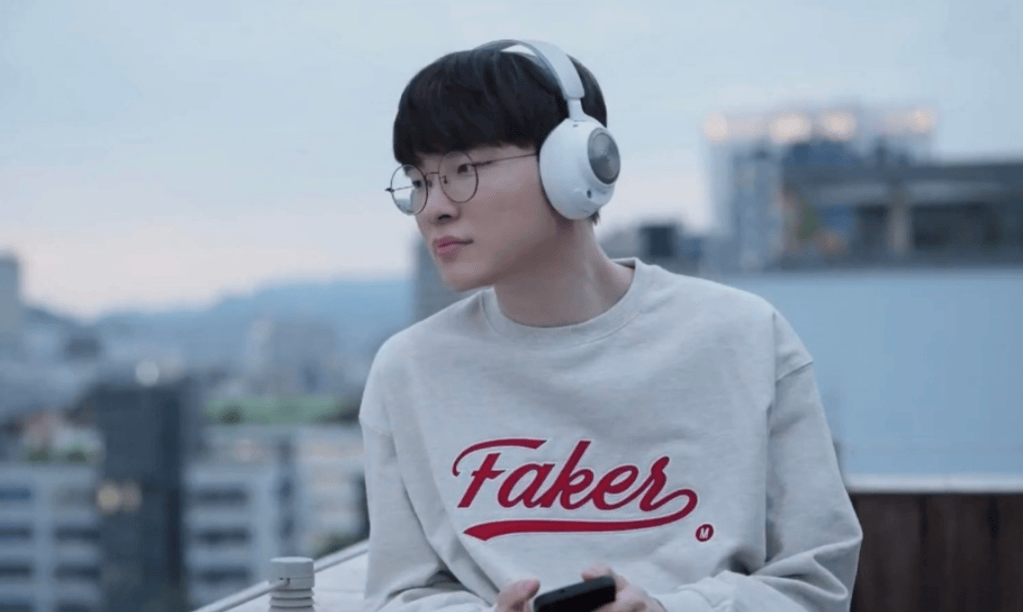 资讯：95%胜率(lǜ)登顶韩服血虐LOL职业選(xuǎn)手！马斯(sī)克AI摊牌了