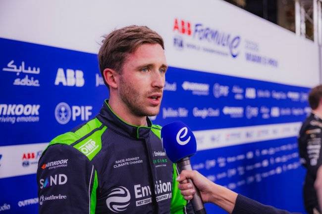 最强新人王！他在迈阿密拿到第四！